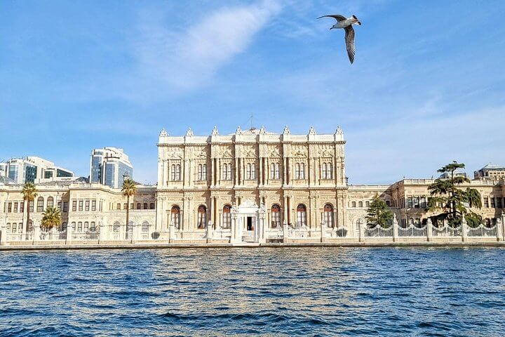 12-Day 5-Star Luxury Umrah & Bosphorus Palace Stopover